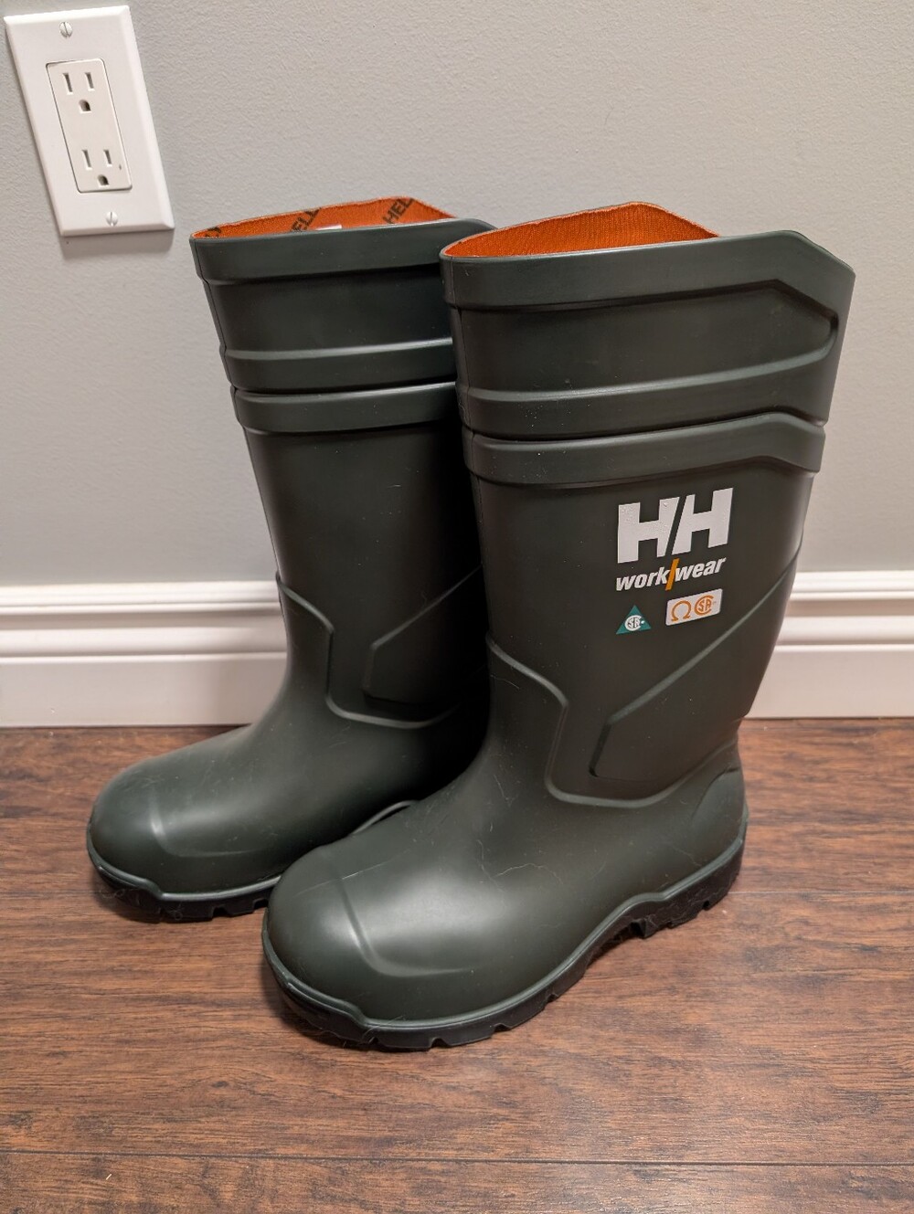 Helly Hansen Cold Weather Steel Toe Rubber Boots Mens 9
